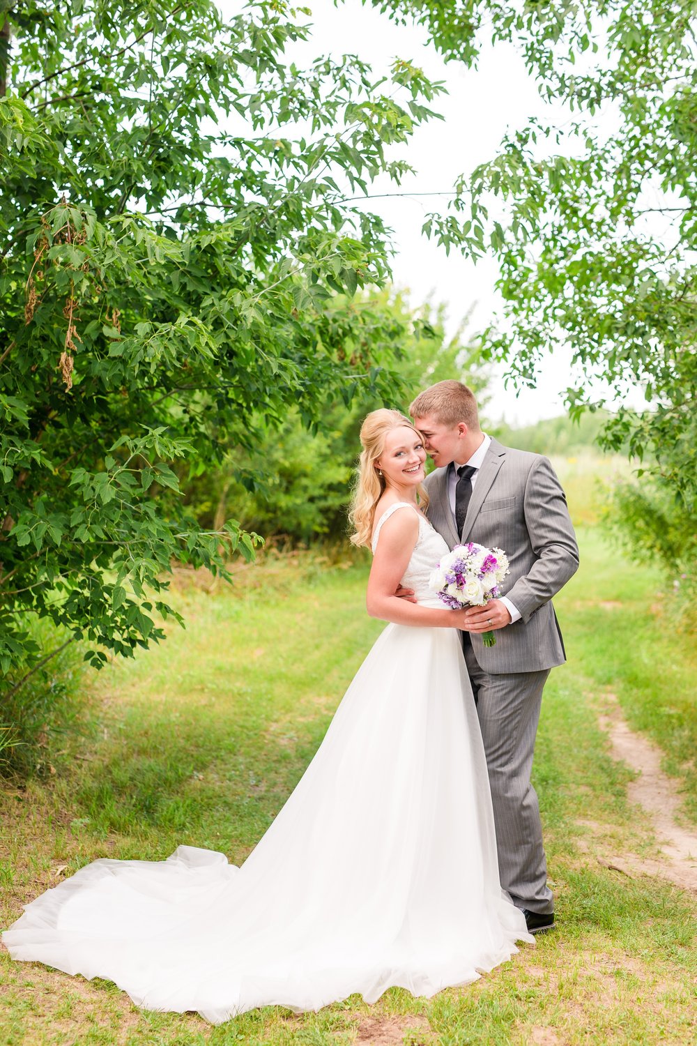 Backyard Frazee, MN Wedding with Frazee Event Center Reception by Amber Langerud | Ellie & Erik