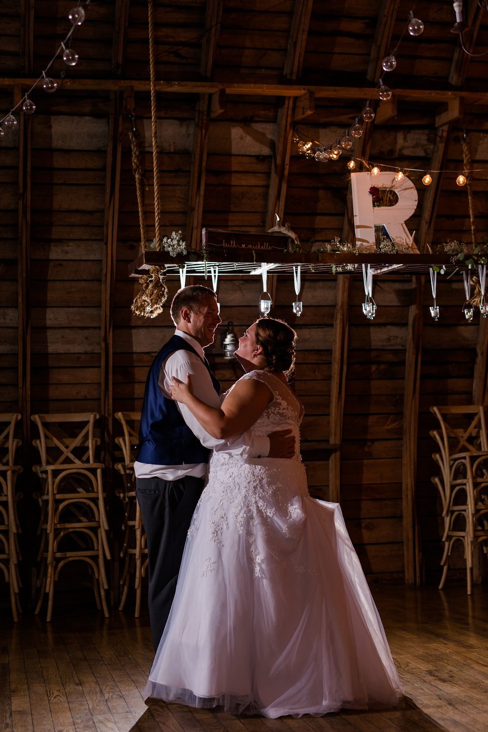 Rustic Oaks, Moorhead Minnesota Outdoor, Barn Wedding by Amber Langerud | Michelle & Keith