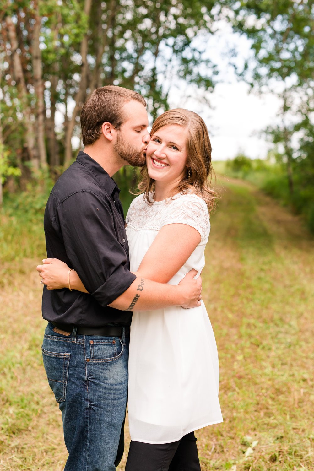 AmberLangerudPhotography_Countryside Engagement Session in Minnesota_3086.jpg
