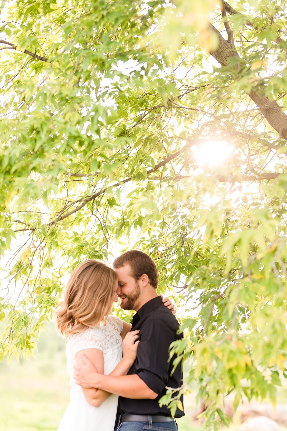 AmberLangerudPhotography_Countryside Engagement Session in Minnesota_3097.jpg