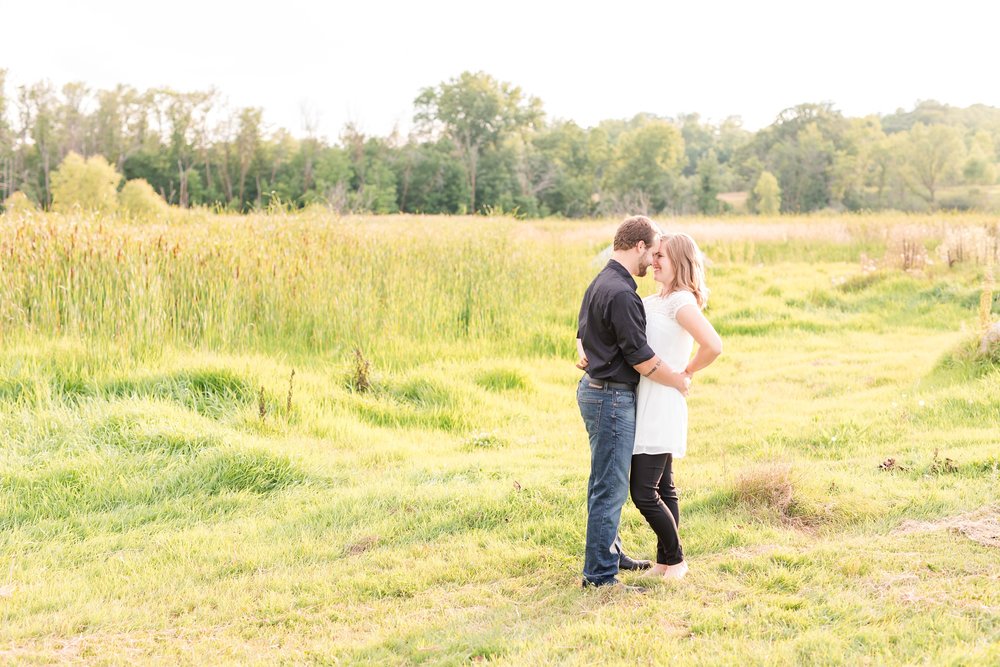 AmberLangerudPhotography_Countryside Engagement Session in Minnesota_3106.jpg