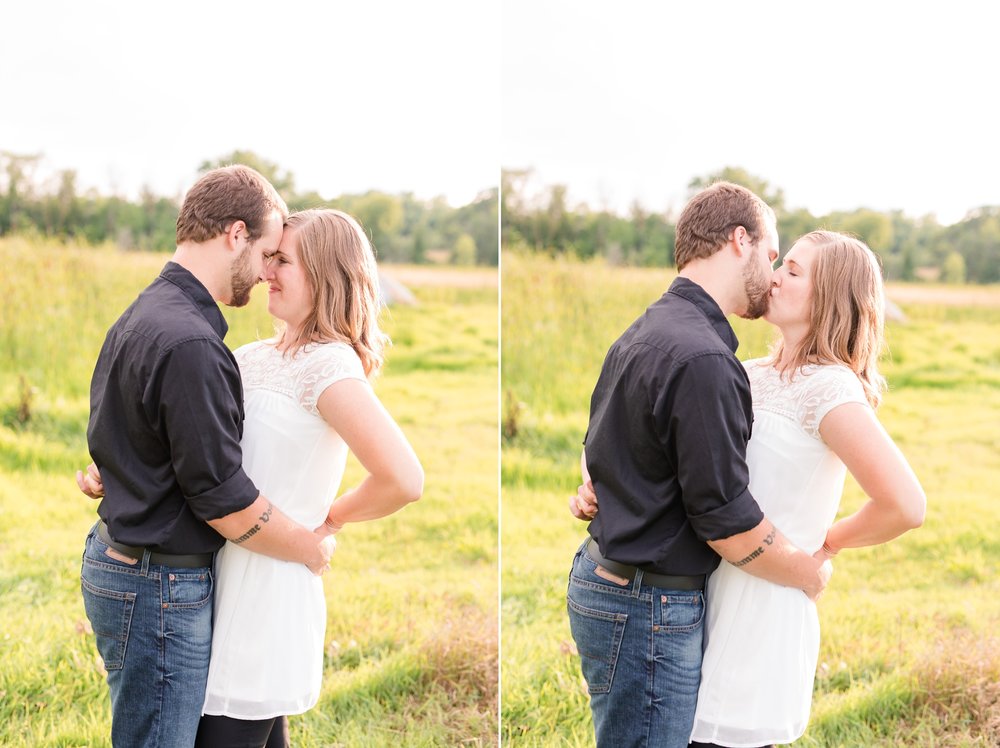 AmberLangerudPhotography_Countryside Engagement Session in Minnesota_3107.jpg