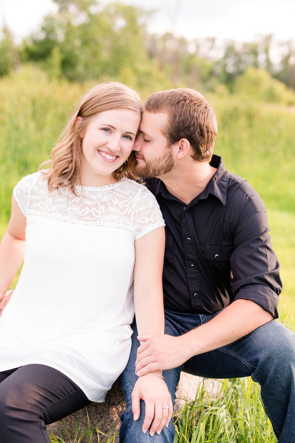 AmberLangerudPhotography_Countryside Engagement Session in Minnesota_3109.jpg
