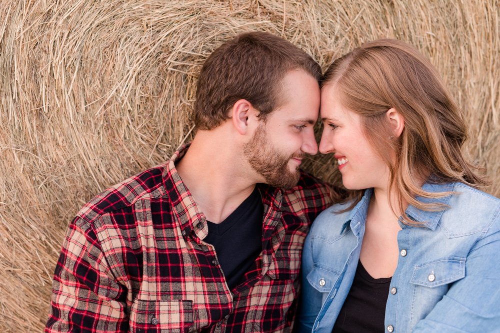 AmberLangerudPhotography_Countryside Engagement Session in Minnesota_3123.jpg