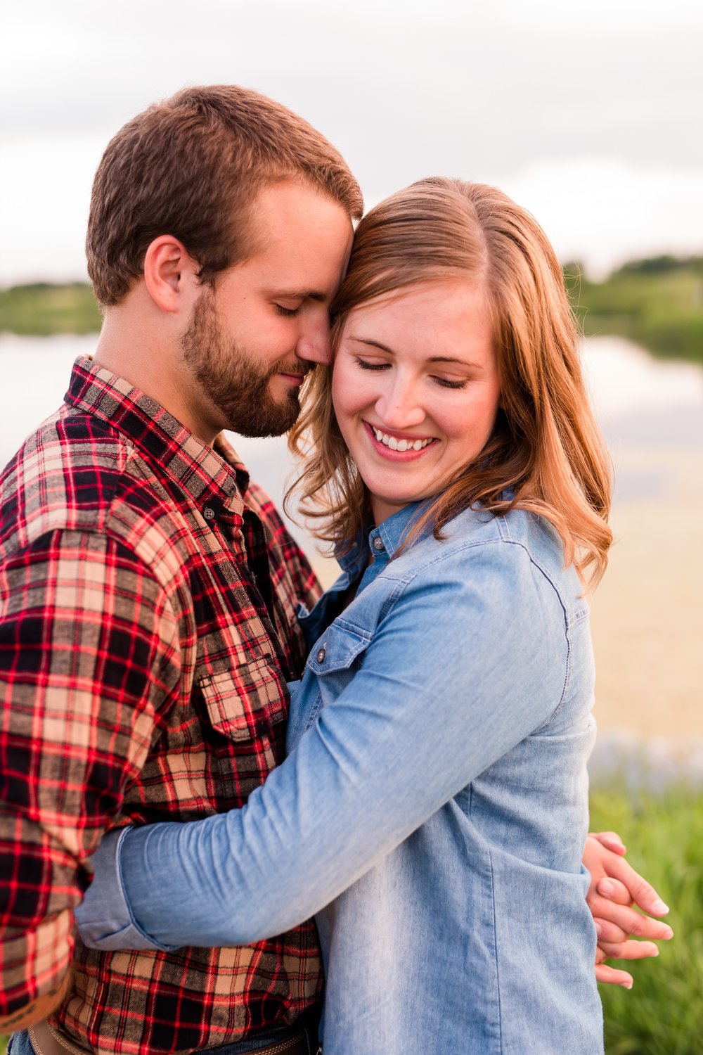 AmberLangerudPhotography_Countryside Engagement Session in Minnesota_3137.jpg