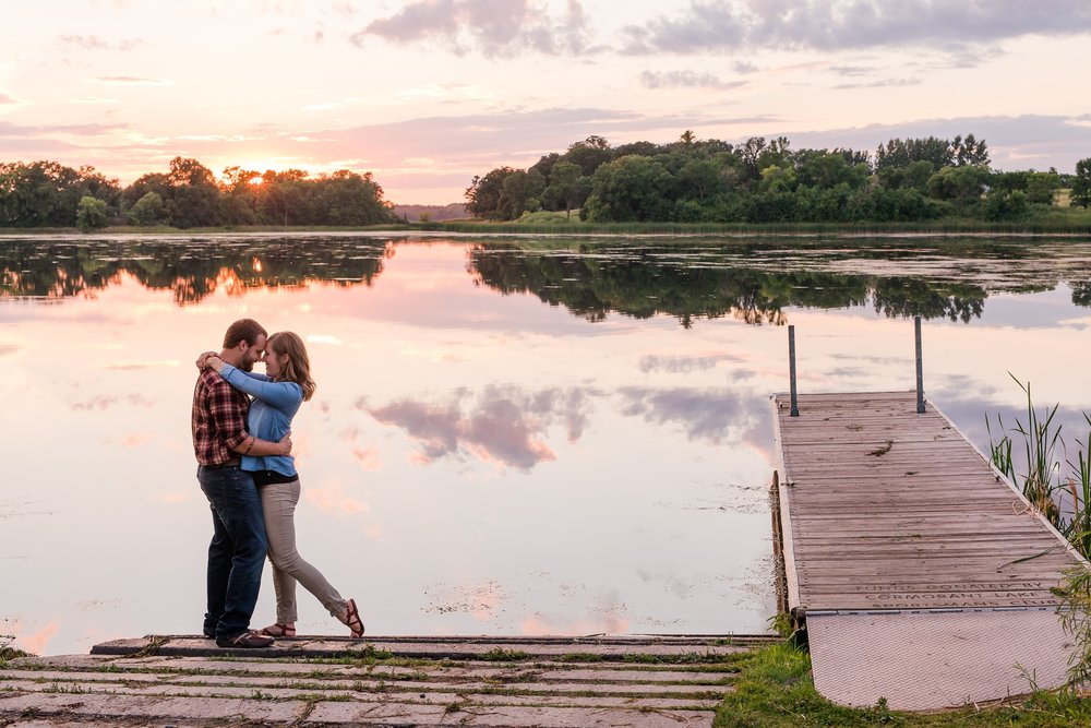 AmberLangerudPhotography_Countryside Engagement Session in Minnesota_3140.jpg