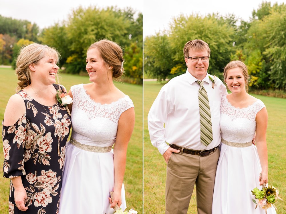 AmberLangerudPhotography_Fall, Barn At Dunvilla Wedding with outdoor ceremony_3324.jpg