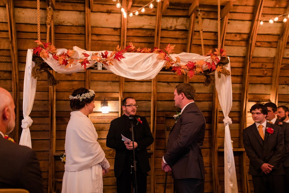 Amber Langerud_Rustic Oaks, MN winter barn wedding_0546.jpg