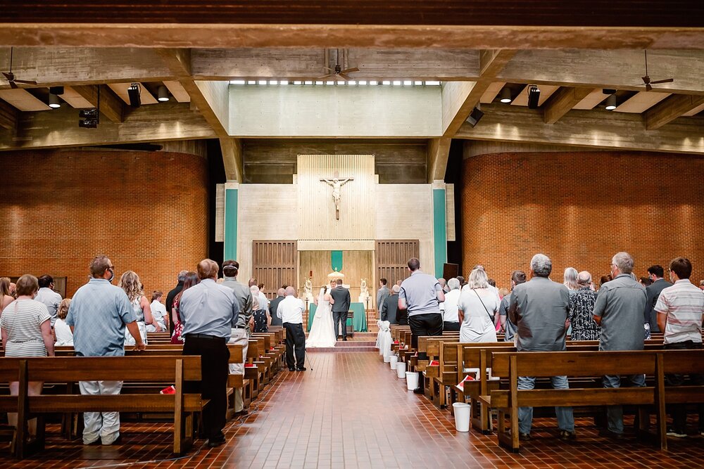 Detroit Lakes Catholic Wedding with Lakeside Reception_0020.jpg