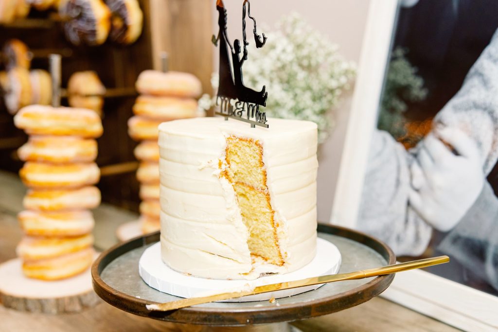 Frazee, MN Wedding | Cake Cutting