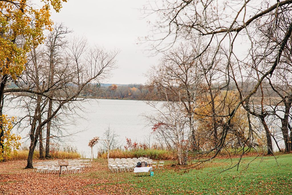 Holbrook Farms Retreat, Wedding Venue | Amber Langerud Photography