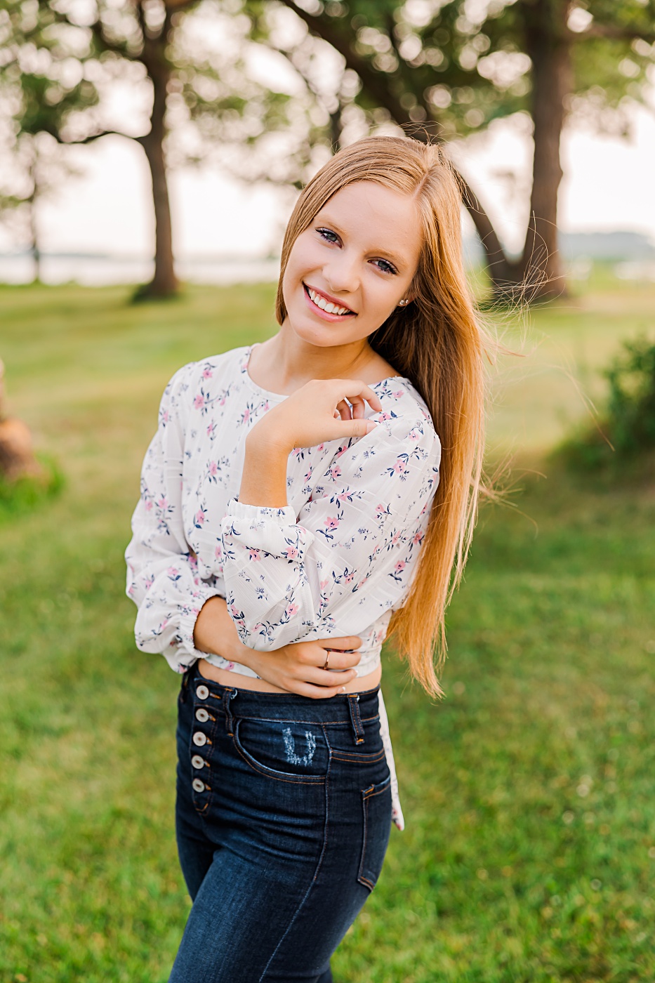 Hawley High School Senior Pictures | Kaylee - amberlangerud.com