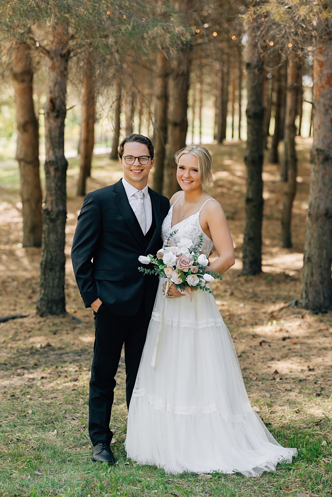 Willmar, MN Stonewall Farms Wedding Cody & Elliana